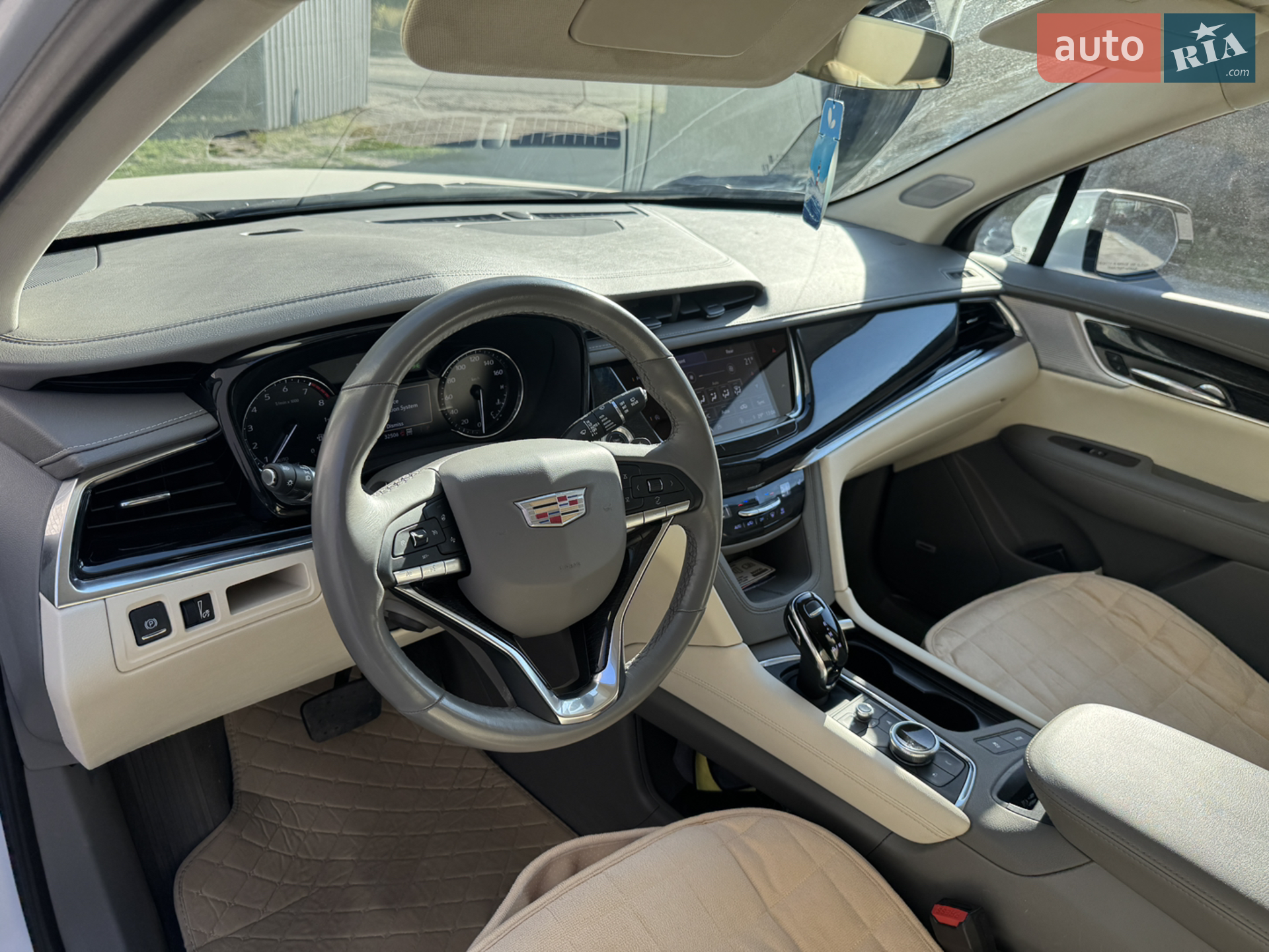2022 Cadillac XT6 - мініатюра 37