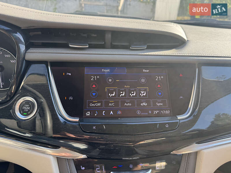 Универсал Cadillac XT6 2022 в Днепре
