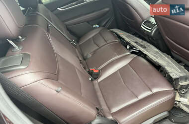 Внедорожник / Кроссовер Cadillac XT6 2019 в 