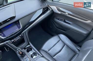 Внедорожник / Кроссовер Cadillac XT6 2019 в 