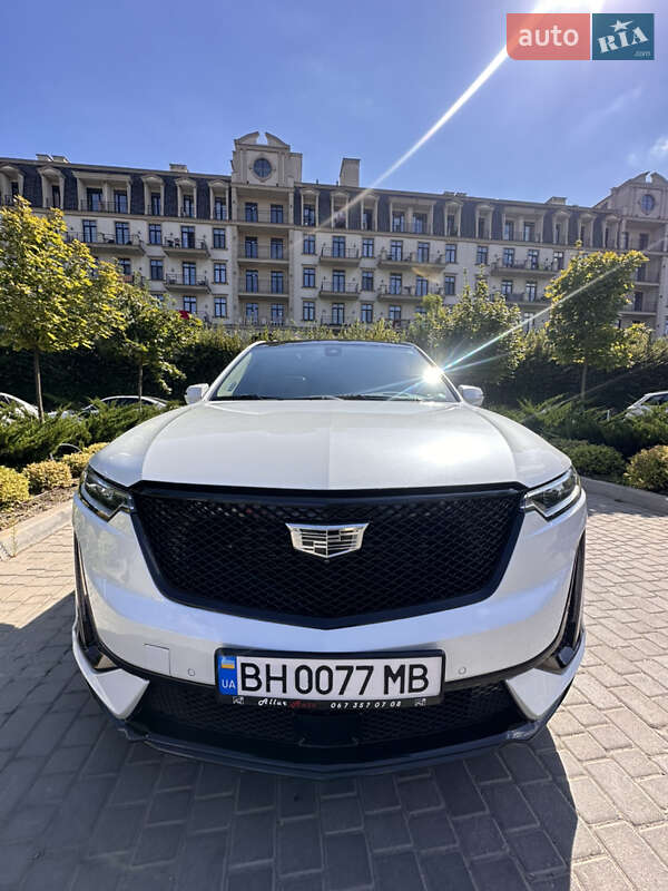 Cadillac XT6 2021