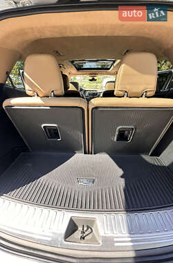 Внедорожник / Кроссовер Cadillac XT6 2021 в 