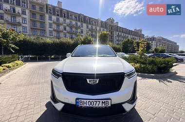 Внедорожник / Кроссовер Cadillac XT6 2021 в 