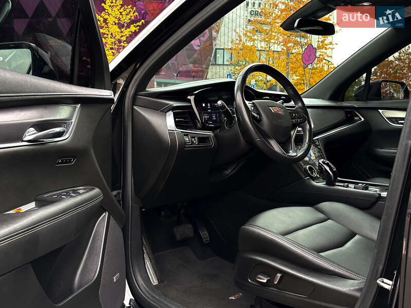 Внедорожник / Кроссовер Cadillac XT6 2021 в Киеве фото 17 Внедорожник / Кроссовер Cadillac XT6 2021 в Киеве