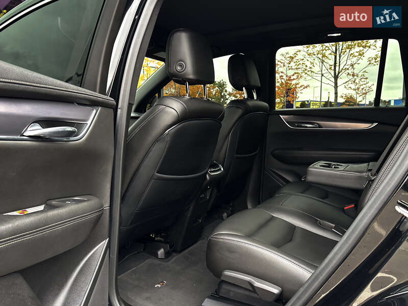 Внедорожник / Кроссовер Cadillac XT6 2021 в Киеве фото 23 Внедорожник / Кроссовер Cadillac XT6 2021 в Киеве