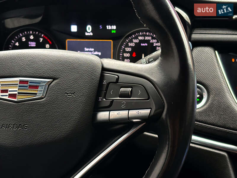 Внедорожник / Кроссовер Cadillac XT6 2021 в Киеве фото 32 Внедорожник / Кроссовер Cadillac XT6 2021 в Киеве