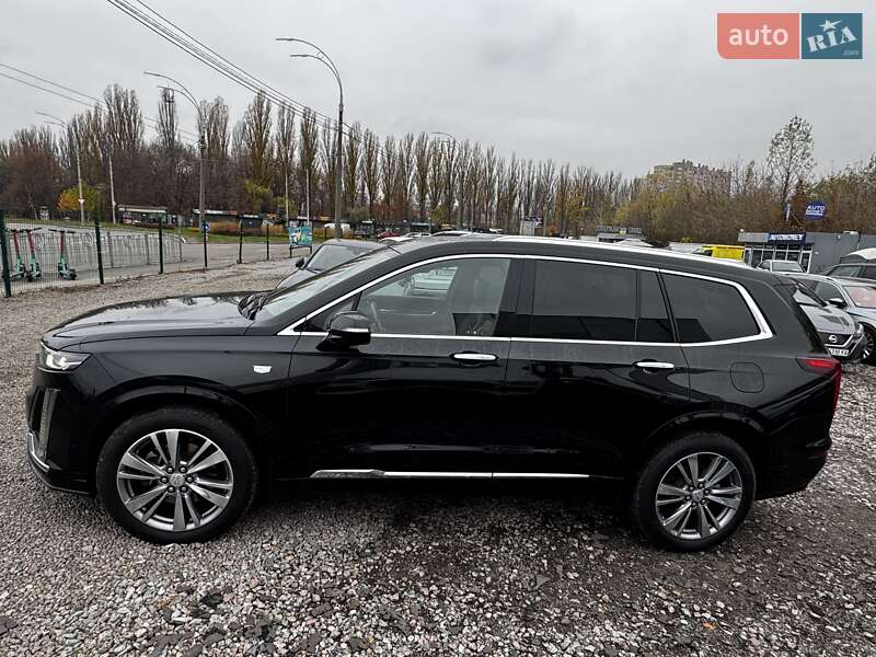Внедорожник / Кроссовер Cadillac XT6 2019 в Киеве