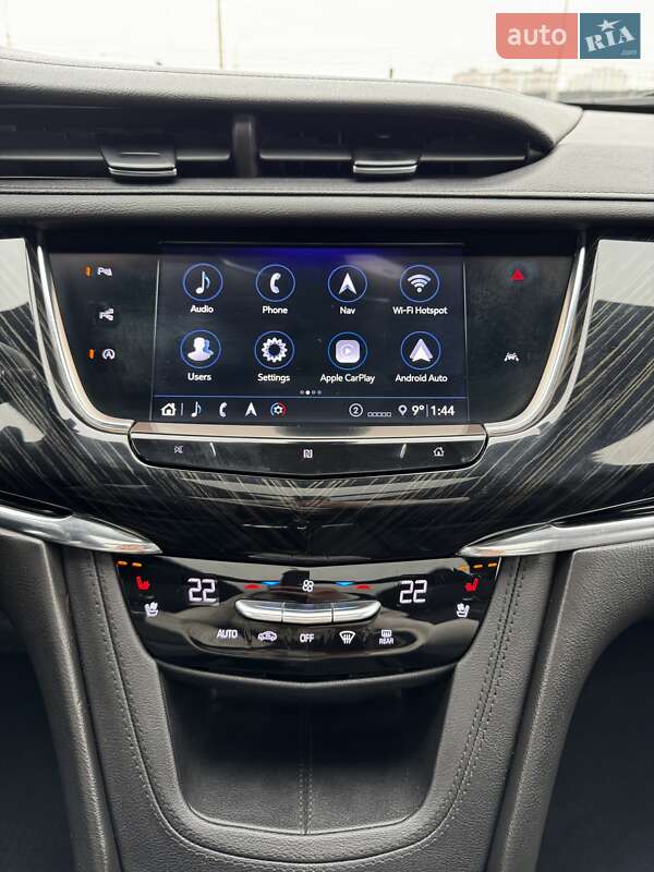 Внедорожник / Кроссовер Cadillac XT6 2019 в Киеве