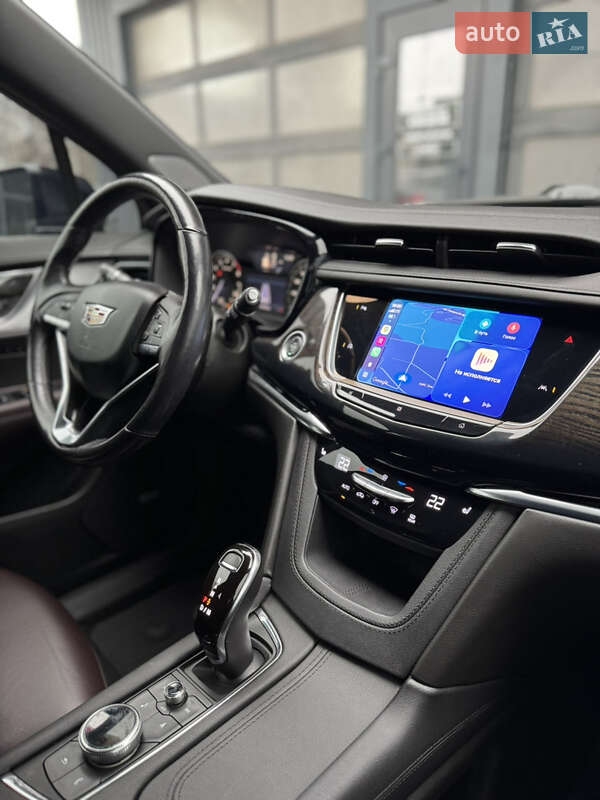 Внедорожник / Кроссовер Cadillac XT6 2020 в Одессе