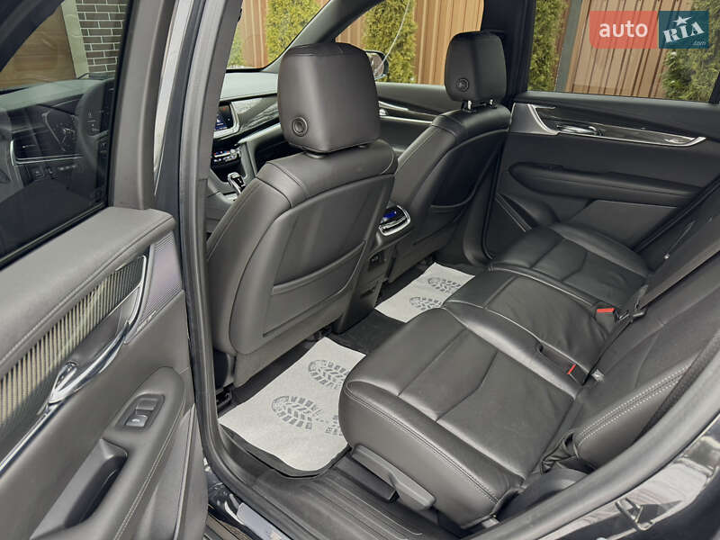 Позашляховик / Кросовер Cadillac XT6 2019 в Вінниці