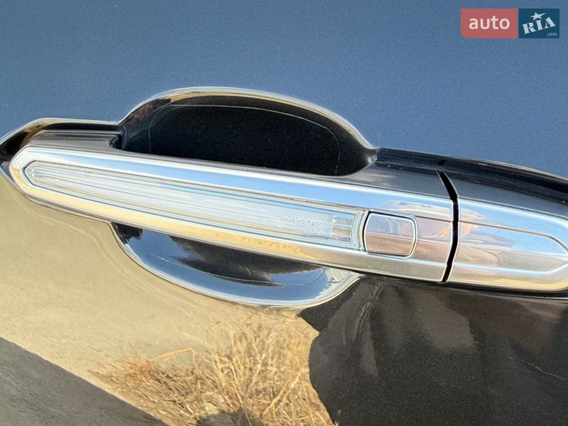 Внедорожник / Кроссовер Cadillac XT6 2019 в Киеве