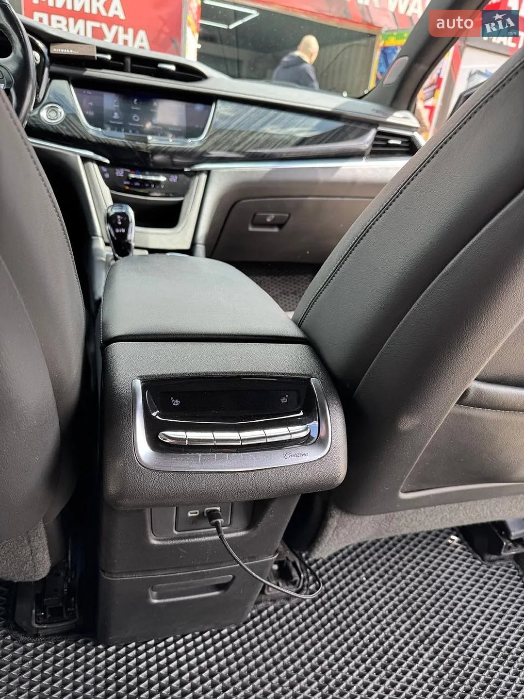 2019 Cadillac XT6 - мініатюра 32