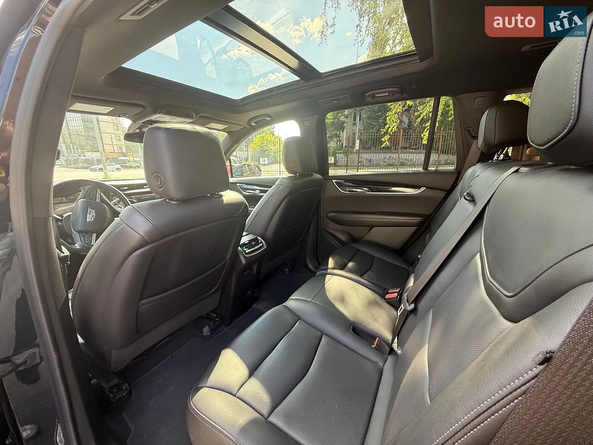 2021 Cadillac XT6 - мініатюра 17