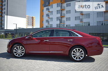 Седан Cadillac XTS 2015 в Виннице