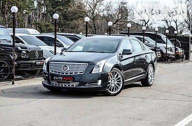Cadillac XTS Platinum 2012
