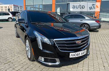 Седан Cadillac XTS 2019 в Львове