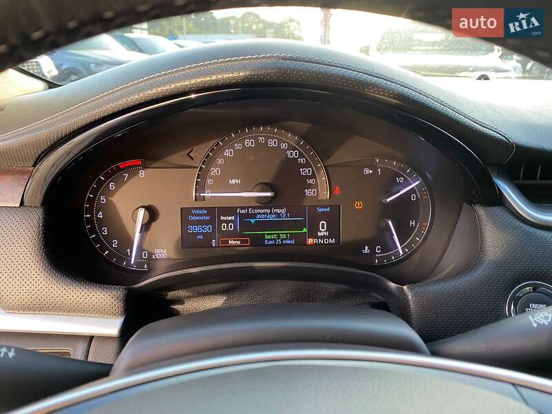 Седан Cadillac XTS 2019 в Львові