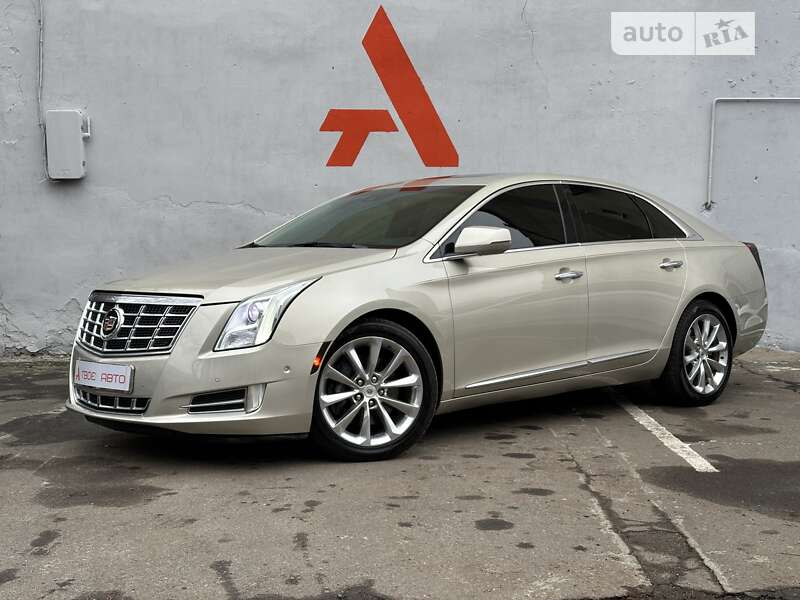 Седан Cadillac XTS 2013 в Одессе