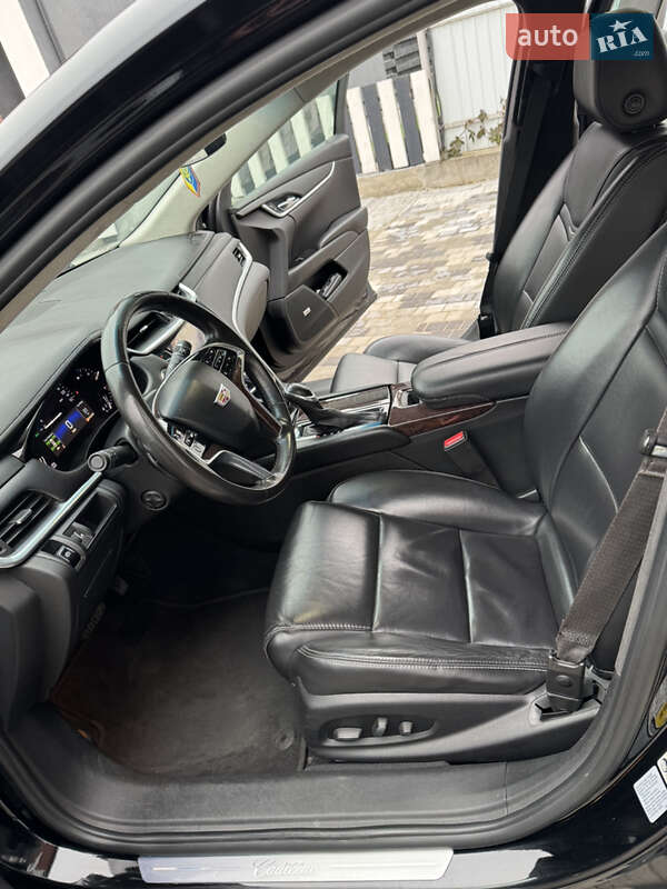 Седан Cadillac XTS 2016 в Киеве