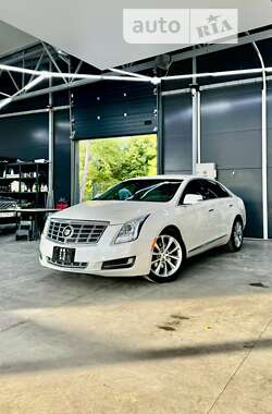 Cadillac XTS White 3.6L 2012