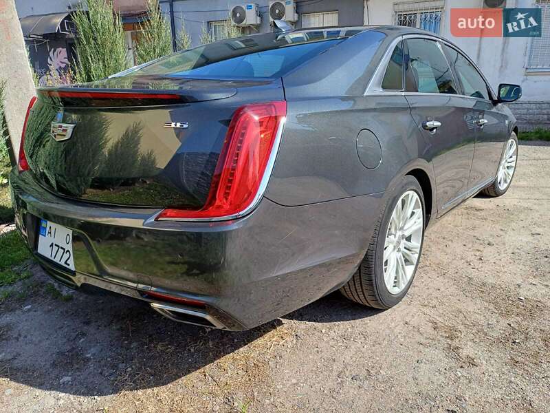 Седан Cadillac XTS 2018 в Білій Церкві