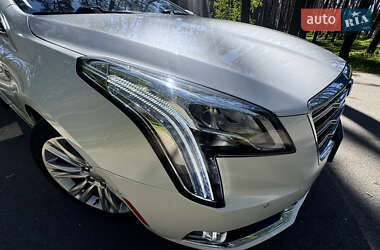 Седан Cadillac XTS 2017 в 