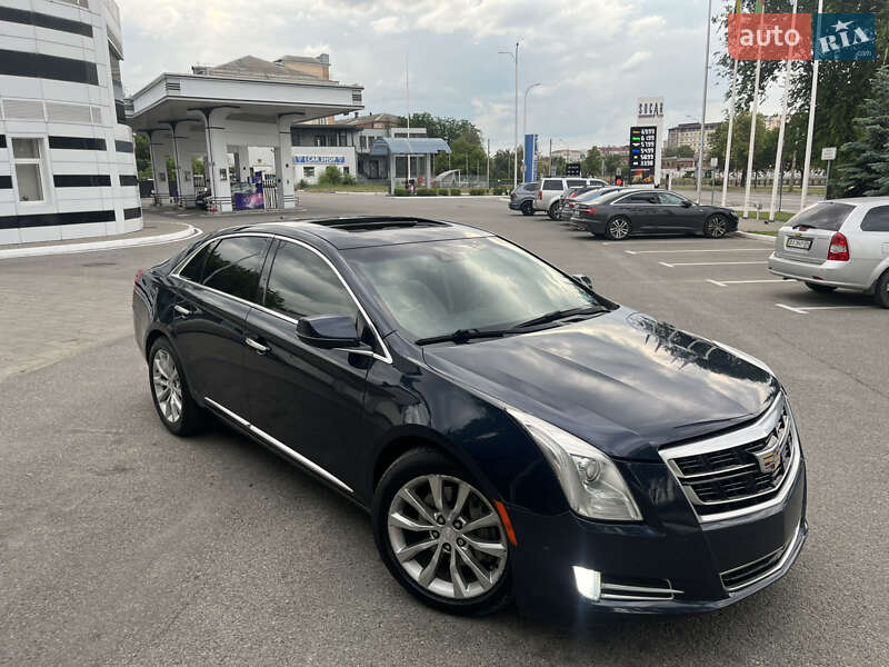 Cadillac XTS 2016