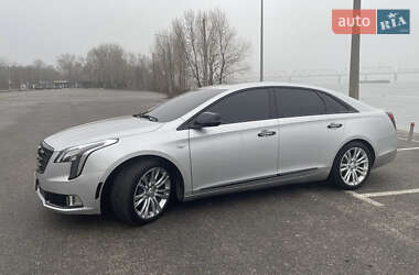 Седан Cadillac XTS 2017 в 