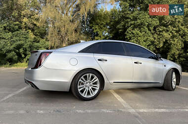 Седан Cadillac XTS 2017 в 