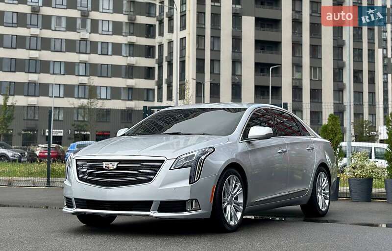 Седан Cadillac XTS 2018 в Києві