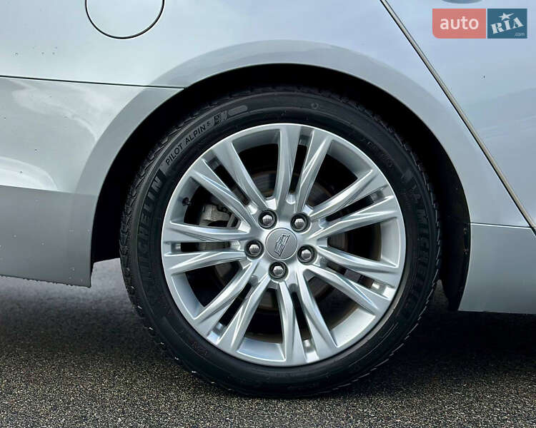 Седан Cadillac XTS 2018 в Києві