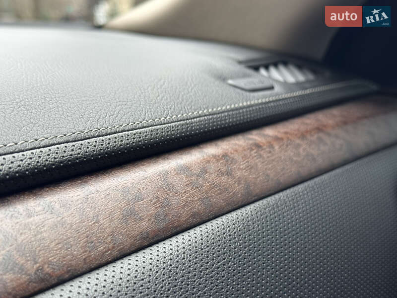 Седан Cadillac XTS 2018 в Ужгороді