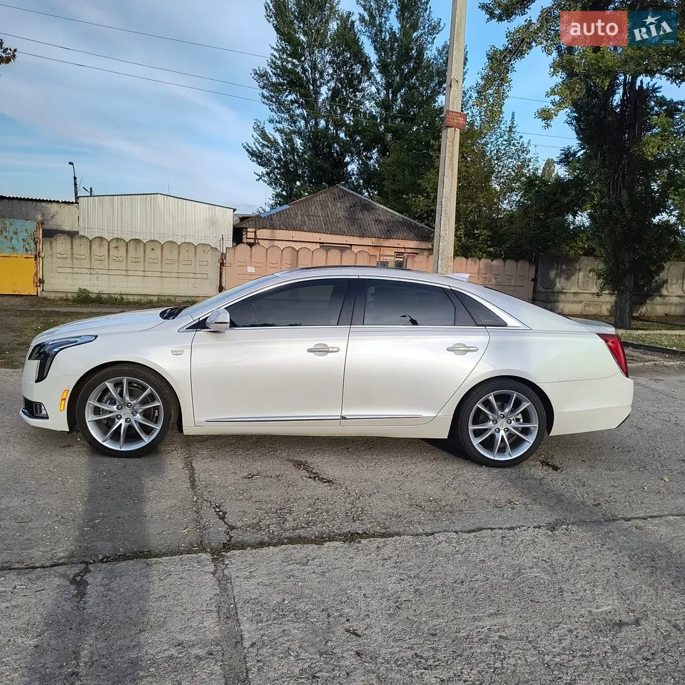 2018 Cadillac XTS - мініатюра 32
