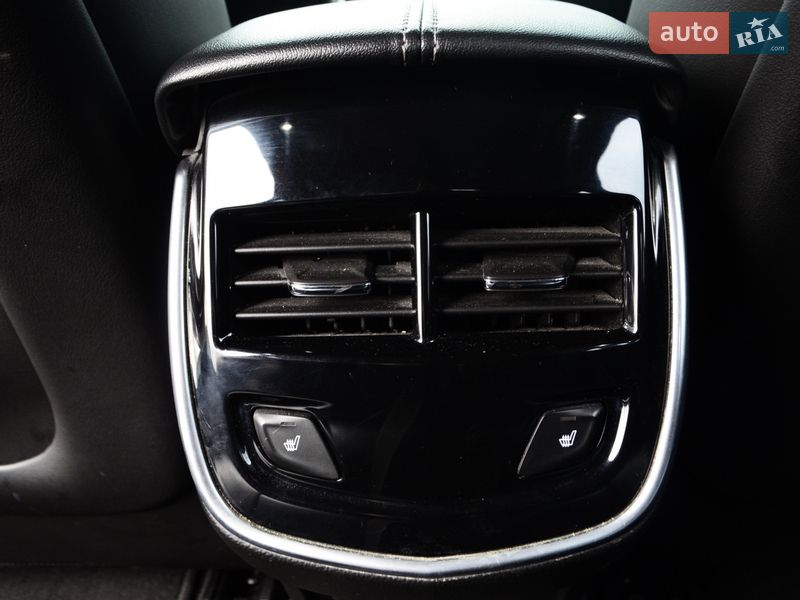 Седан Cadillac XTS 2016 в Киеве фото 16 Седан Cadillac XTS 2016 в Киеве