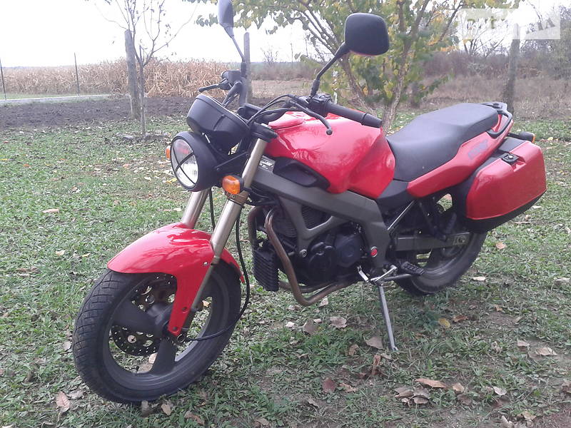 Мотоцикл Спорт-туризм Cagiva River 2002 в Староконстантинове