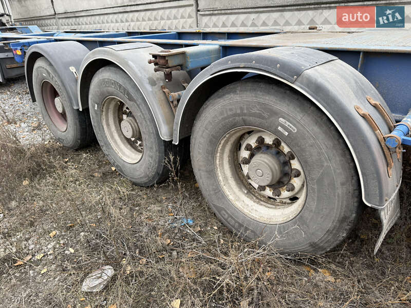 Контейнеровоз напівпричіп Camro CNK 80 1998 в Дніпрі