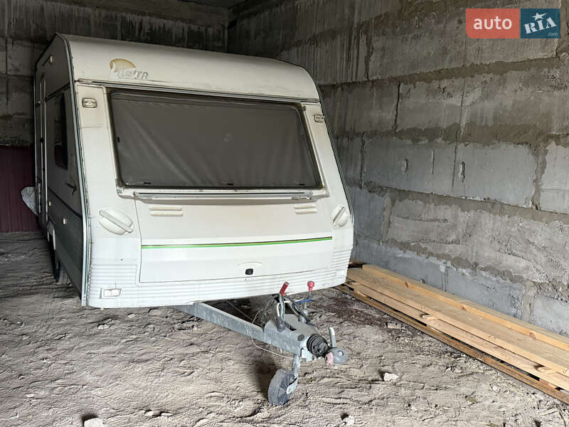 Caravan Roller 1999