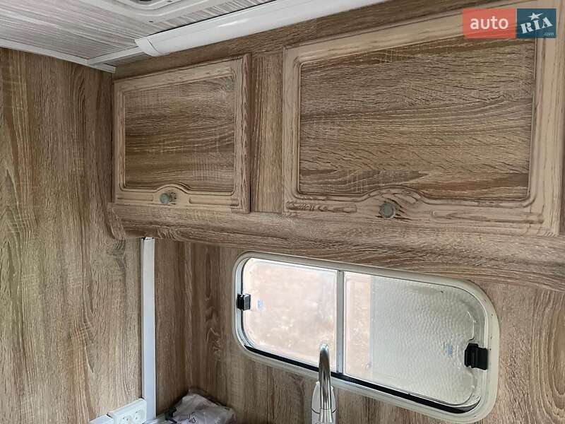 Причіп дача Caravelair B 4001 1994 в Новомосковську