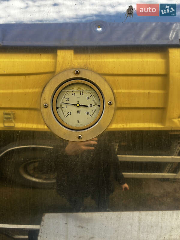 Цистерна напівпричіп Cardi 39S3 2005 в Павлограді