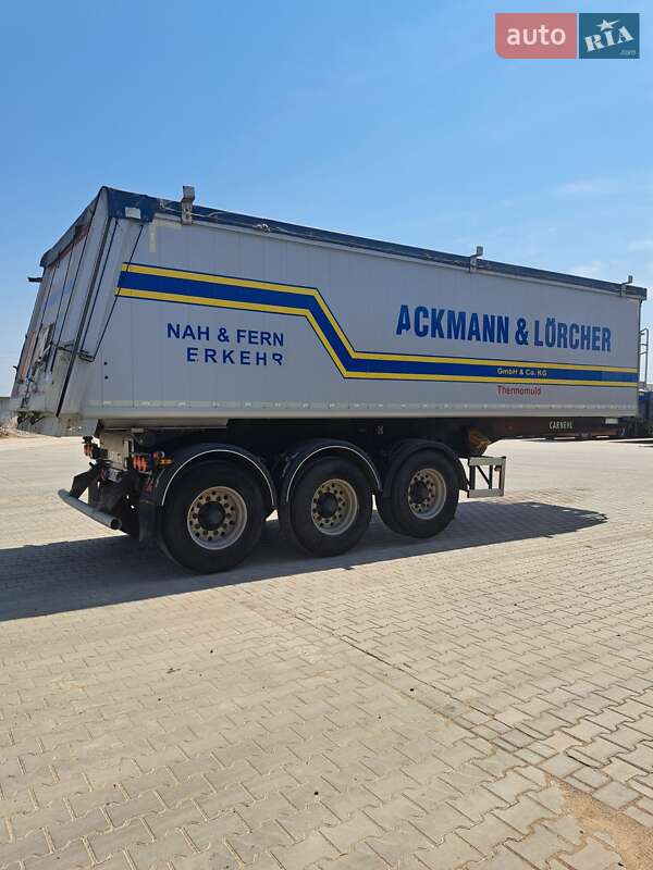 Зерновоз - полуприцеп Carnehl CHKS/AH 2015 в Одессе