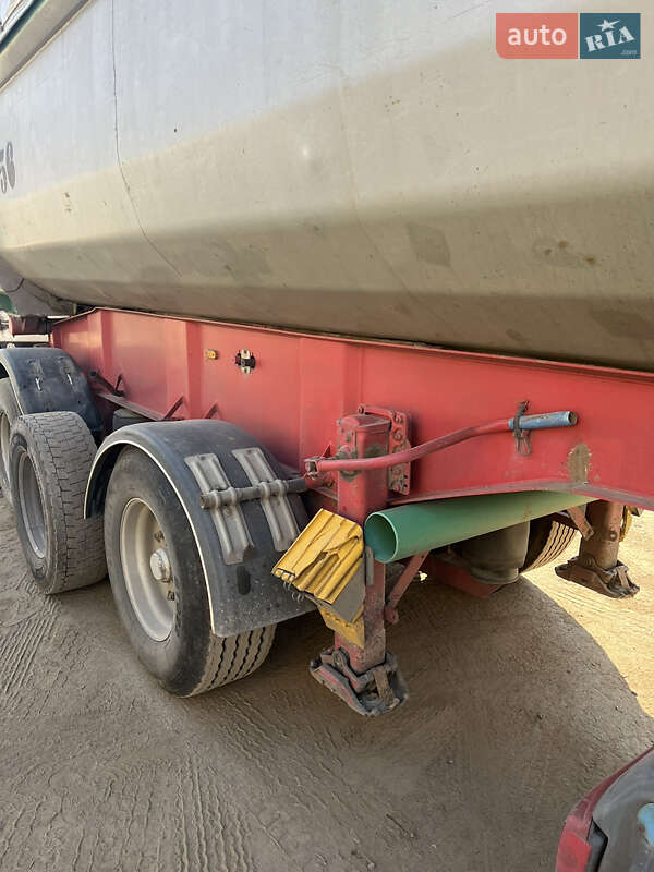 Самосвал полуприцеп Carnehl CHKS/AH 2009 в Немирове