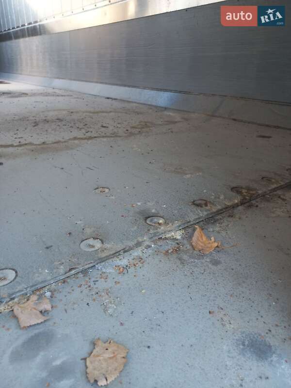 Зерновоз - напівпричіп Carnehl CHKS/AH 2007 в Дніпрі