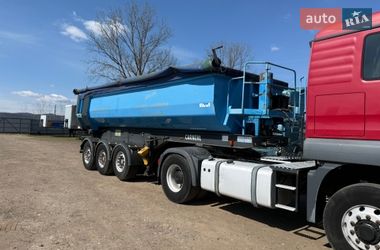 Самосвал полуприцеп Carnehl CHKS 2007 в Долине