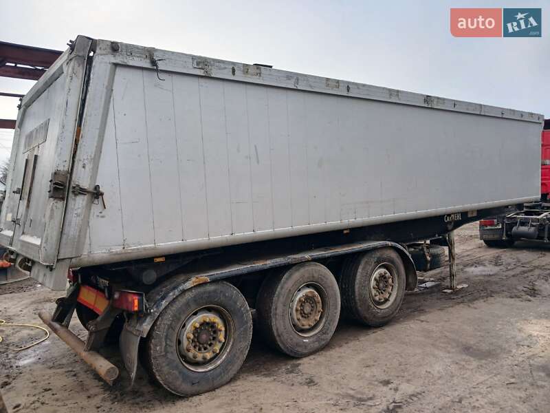 Самосвал полуприцеп Carnehl CSKK/A 2001 в Полтаве
