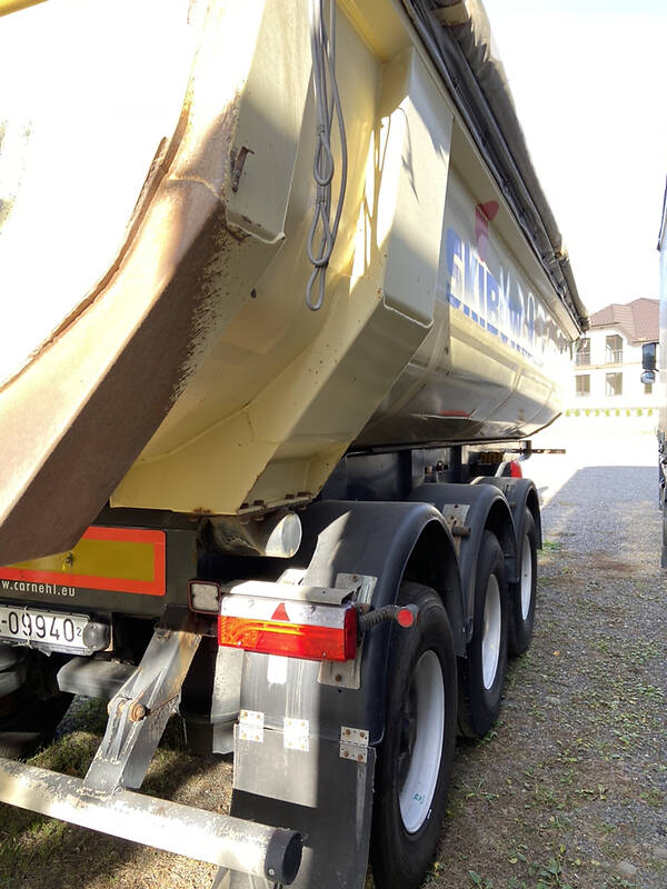 Самоскид напівпричіп Carnehl Hardox 2011 в Хусті фото 11 Самоскид напівпричіп Carnehl Hardox 2011 в Хусті