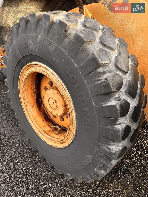 Фронтальні навантажувачі Case Construction 521D 2001 в Луцьку фото 9 Фронтальні навантажувачі Case Construction 521D 2001 в Луцьку
