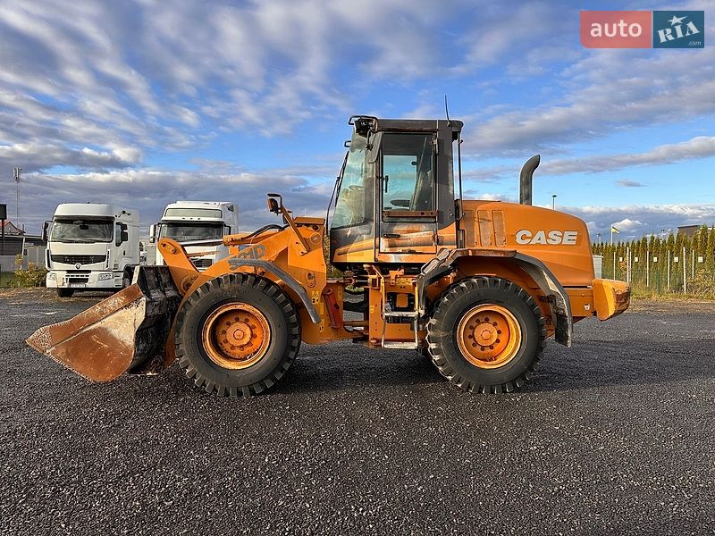 Фронтальный погрузчик Case Construction 521D 2001 в Луцке