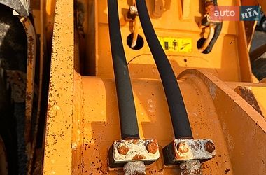 Фронтальный погрузчик Case Construction 521D 2001 в Луцке