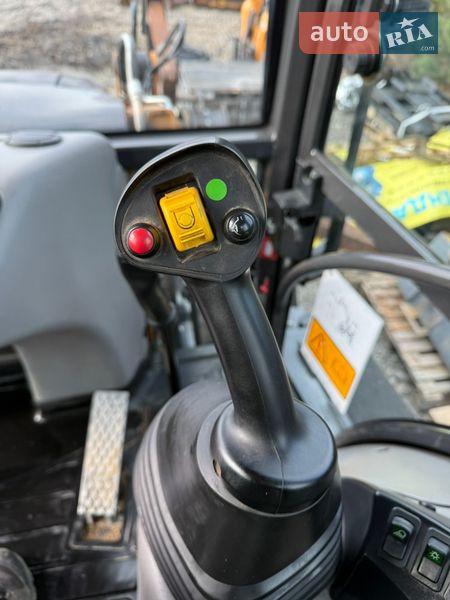 Экскаватор погрузчик Case Construction 580 SR 2020 в Ужгороде