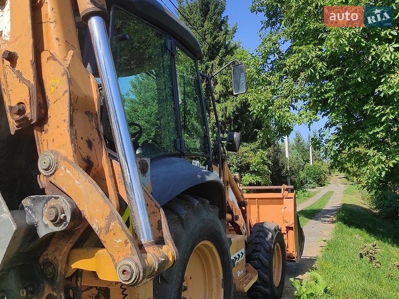 Екскаватор навантажувач Case Construction 580 SR 2008 в Львові